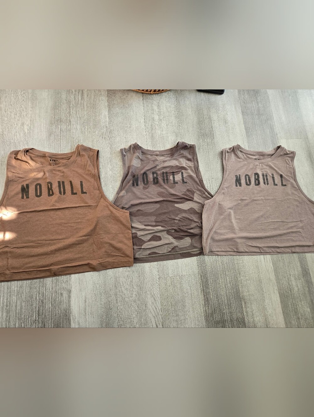 Nobull Women Muscle Tanks Brown XL 3 Piece Bundle GUC